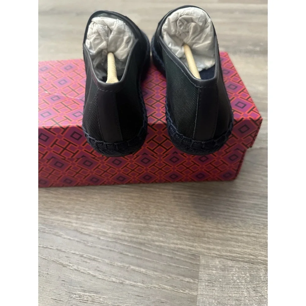 tory burch ines espadrille Women's Size 6 Shoes Flats
